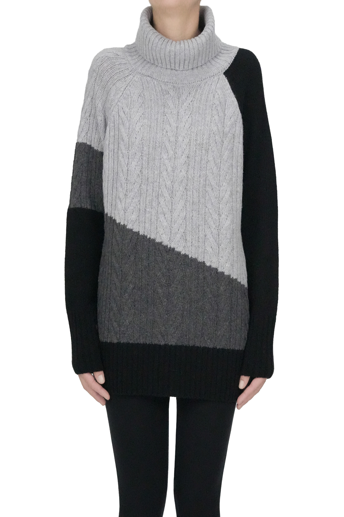 Clips Color Block Turtleneck Pullover In Gray