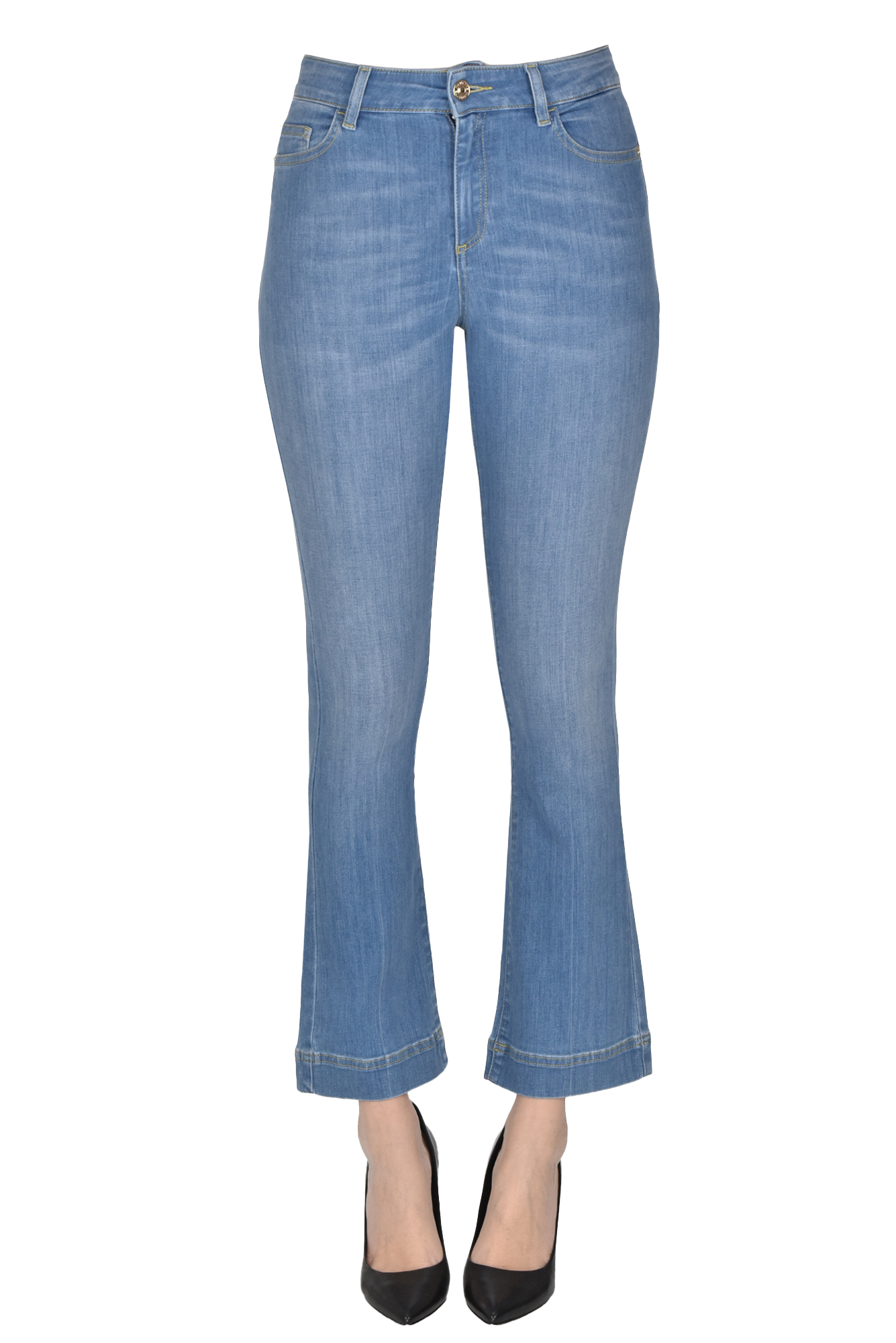 Nenette Flared Leg Cropped Jeans In Light Denim