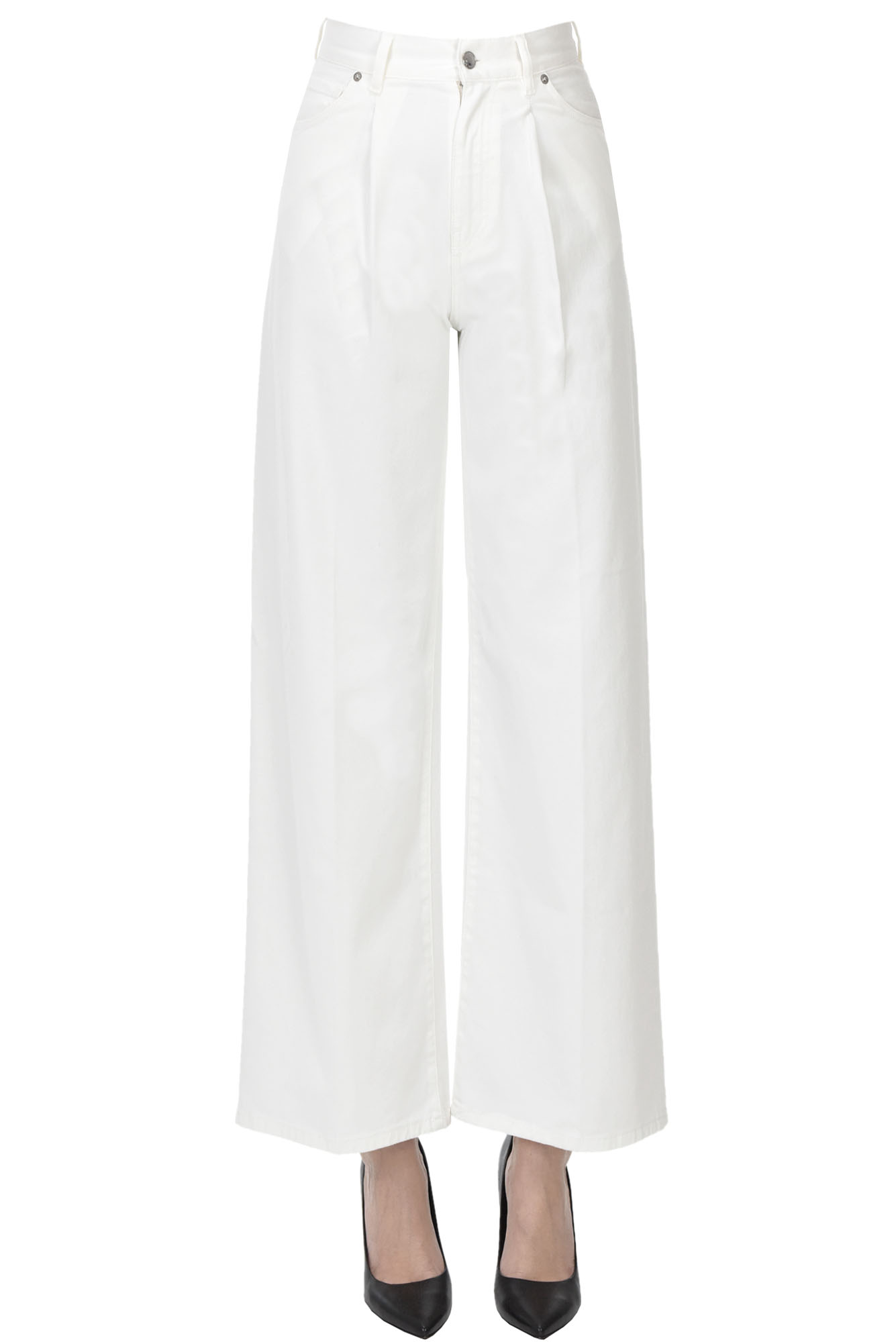 True Nyc Wellis Darts Jeans In White