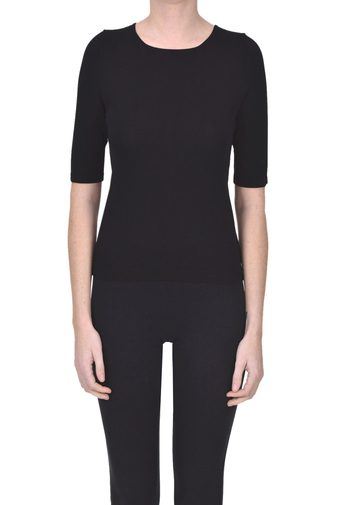 Anneclaire Short Sleeves Pullover In Black