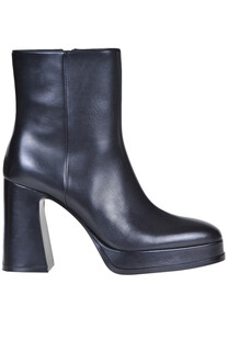 Alix ankle boots Ash