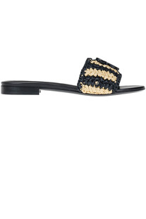 Blejan slides Roberto Festa