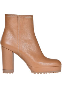 Grainy leather ankle boots Roberto Festa