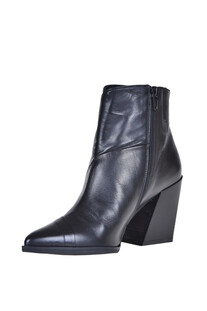 Leather texan ankle boots Jeannot