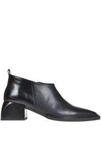 Brushed leather ankle boots Vagabond