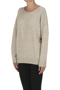 Rounded neckline pullover Anneclaire