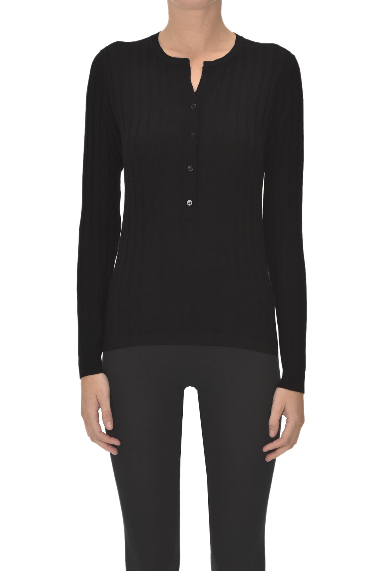 Pullover stile serafino