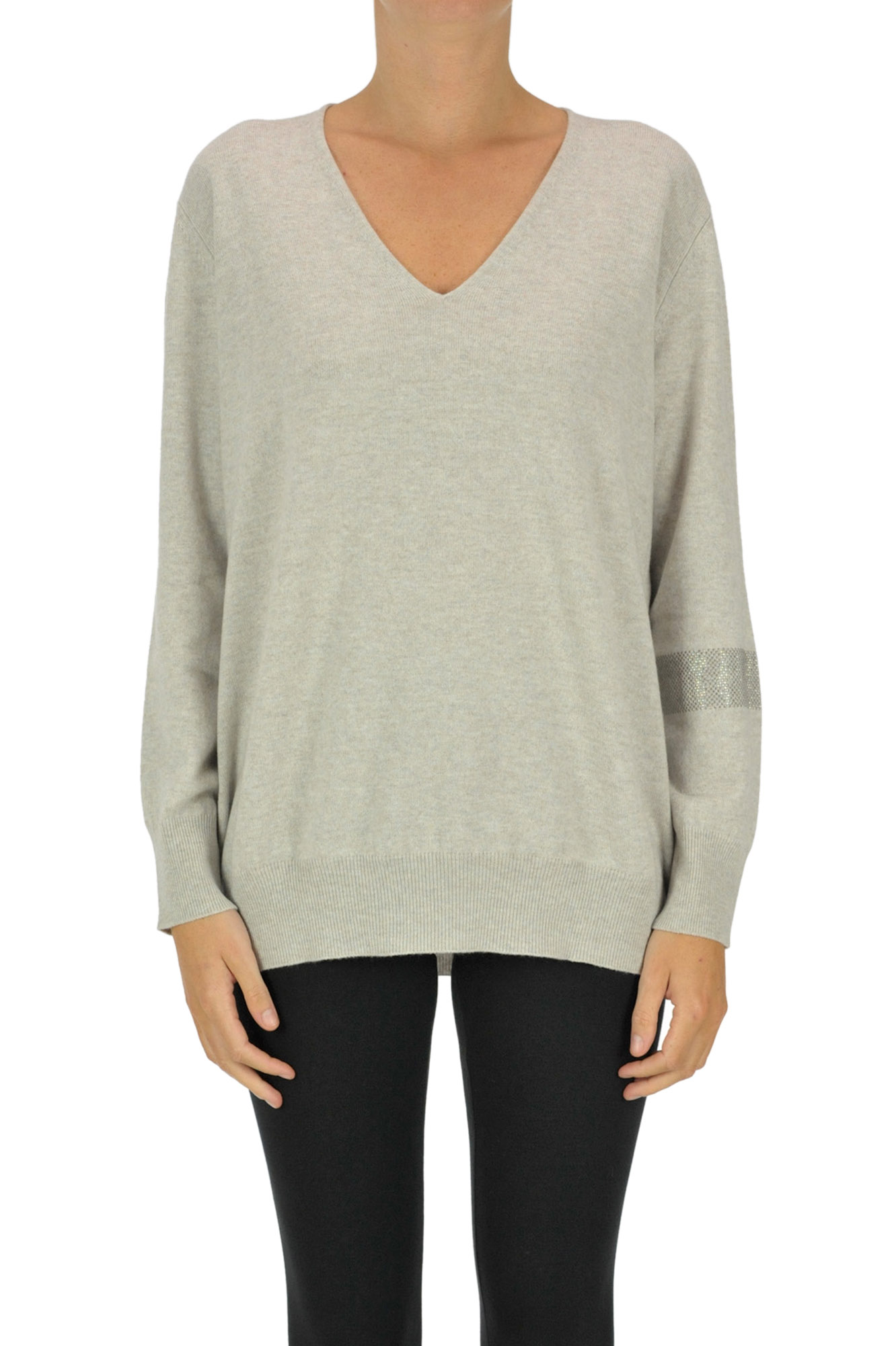 V-neckline pullover